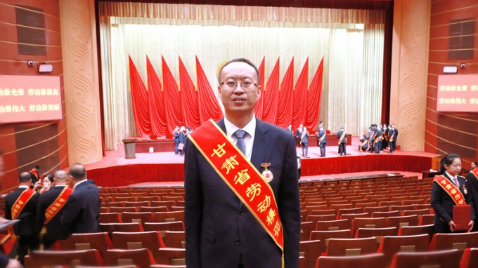 讓奮斗成為青春底色，為隴原水利繪就藍(lán)圖 | 記甘肅省勞動(dòng)模范李長(zhǎng)春